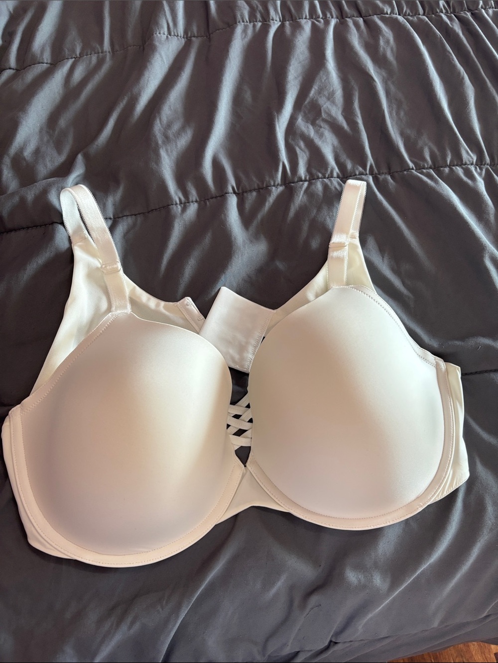 Seamless Light Cream plunge bra with Lace-Up Front